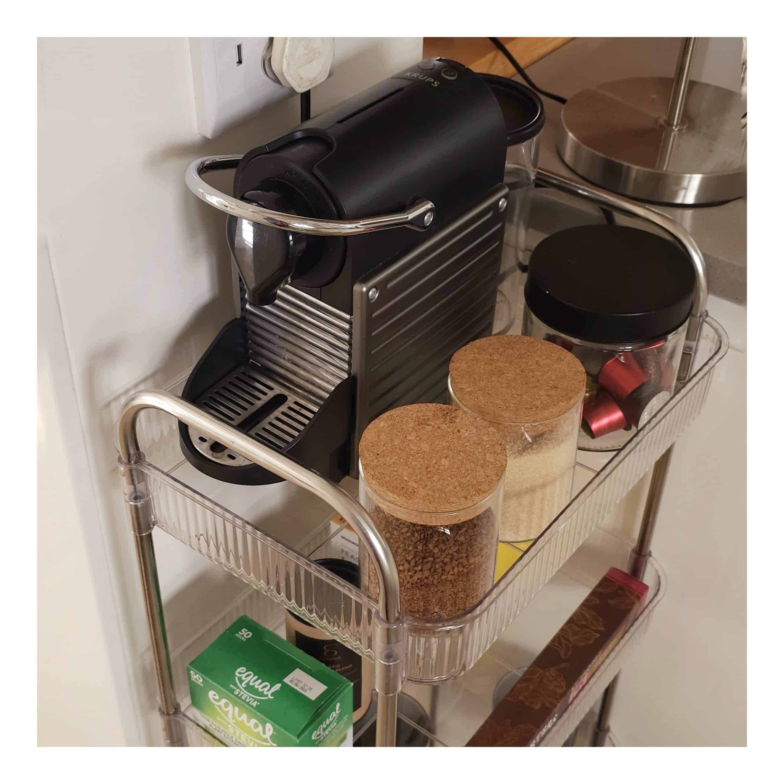 Reeded organising cart on wheels